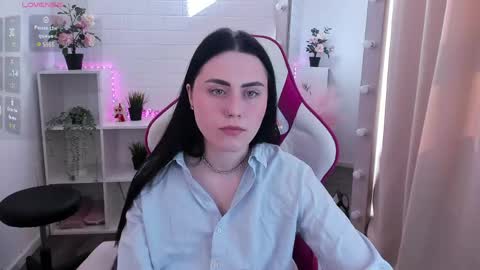 Nora online show from 04-24-26, 05:32