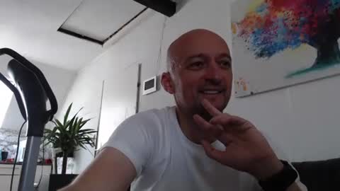 Snapshot of nordicrunner76 chatting on 05-21-26, 11:06 nordicrunner76 online show from 05-21-26, 11:06