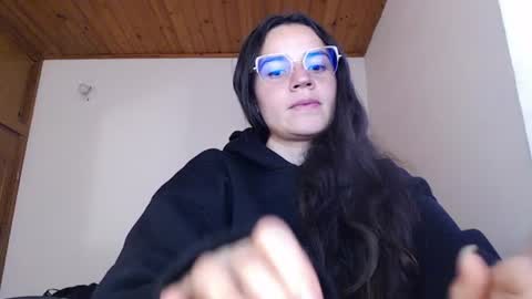 Snapshot of noreen_ chatting on 06-22-26, 09:12 noreen_ online show from 06-22-26, 09:12