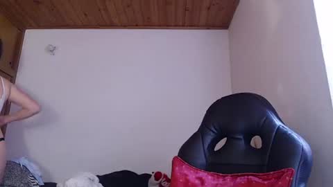 Snapshot of noreen_ chatting on 07-17-26, 05:51 noreen_ online show from 07-17-26, 05:51