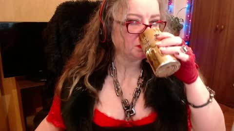 miss Tress online show from 01-11-25, 09:25