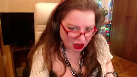 miss Tress online show from 03-12-25, 09:45