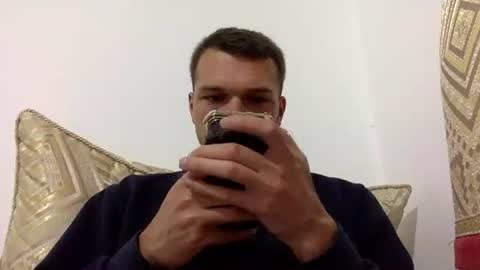 Justin online show from 03-10-25, 01:01