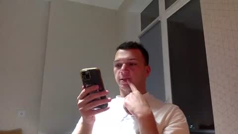 Snapshot of north_justin chatting on 04-11-26, 10:36 Justin online show from 04-11-26, 10:36