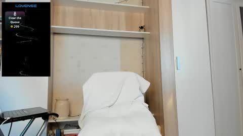 Snapshot of north_stallion chatting on 03-11-26, 07:03 North stallions online show from 03-11-26, 07:03