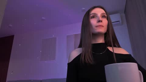 Hazel online show from 01-25-25, 12:58