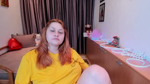 Snapshot of nortystaar chatting on 05-27-26, 03:03 NORA online show from 05-27-26, 03:03