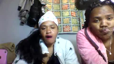 Snapshot of nosminah01 chatting on 09-09-25, 06:13 nosminah01 online show from 09-09-25, 06:13