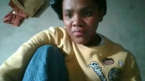 Snapshot of nosminah01 chatting on 03-27-26, 08:52 nosminah01 online show from 03-27-26, 08:52