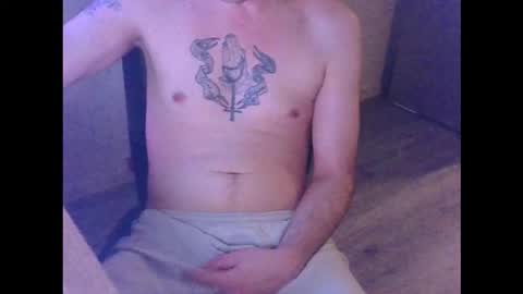 nostrezzzcum online show from 11-11-25, 02:55