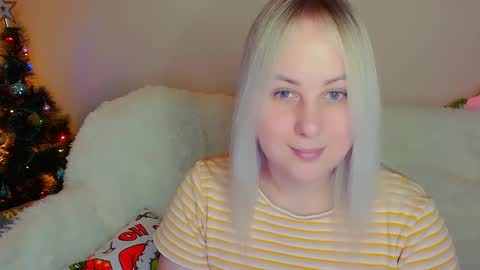 Snapshot of not_nakedcat chatting on 12-20-24, 06:02 hi glad to chat online show from 12-20-24, 06:02