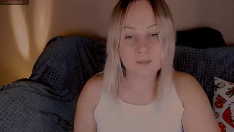 Snapshot of not_nakedcat chatting on 09-23-25, 01:36 hi glad to chat online show from 09-23-25, 01:36