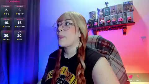 Snapshot of nova_gara chatting on 07-06-26, 01:57 s online show from 07-06-26, 01:57