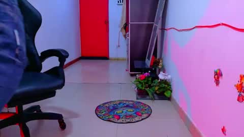 Nova kitty tx online show from 04-26-26, 01:36