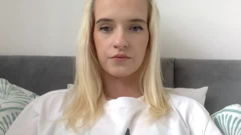 Snapshot of novacute chatting on 03-31-26, 10:04 Nova online show from 03-31-26, 10:04