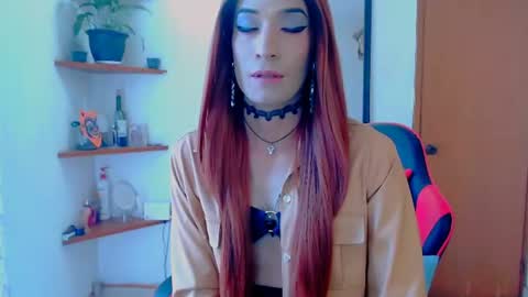 Snapshot of novanyx11 chatting on 06-25-26, 10:03 Nova... online show from 06-25-26, 10:03