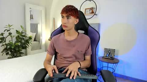 Snapshot of novawheeler chatting on 02-22-25, 04:40 Nova online show from 02-22-25, 04:40