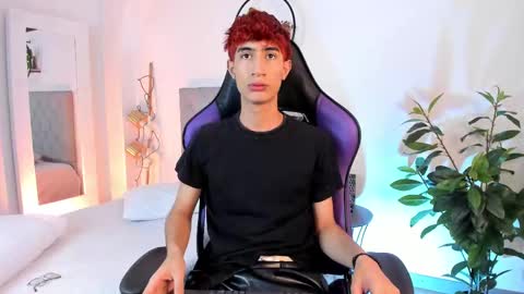 Snapshot of novawheeler chatting on 03-02-25, 04:28 Nova online show from 03-02-25, 04:28