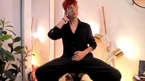 Snapshot of novawheeler chatting on 03-10-25, 05:00 Nova online show from 03-10-25, 05:00