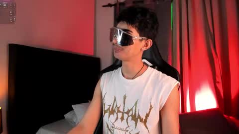 Snapshot of novawheeler chatting on 09-26-25, 04:00 Nova online show from 09-26-25, 04:00