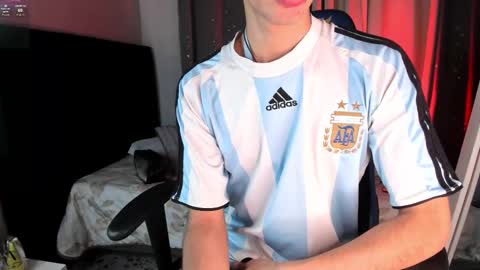 Snapshot of novawheeler chatting on 09-27-25, 06:57 Nova online show from 09-27-25, 06:57