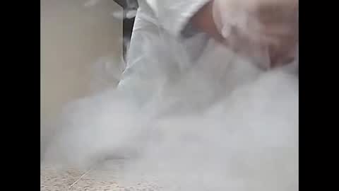 Snapshot of nowornever669 chatting on 10-17-25, 02:59 CLOUDYKINF online show from 10-17-25, 02:59