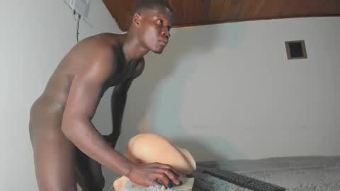 Snapshot of nreus chatting on 09-22-25, 10:39 nreus online show from 09-22-25, 10:39