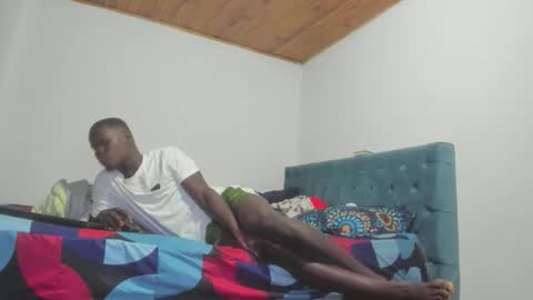 Snapshot of nreus chatting on 10-30-25, 04:25 nreus online show from 10-30-25, 04:25