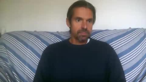 Snapshot of nudebeach222 chatting on 11-13-25, 01:43 nudebeach222 online show from 11-13-25, 01:43