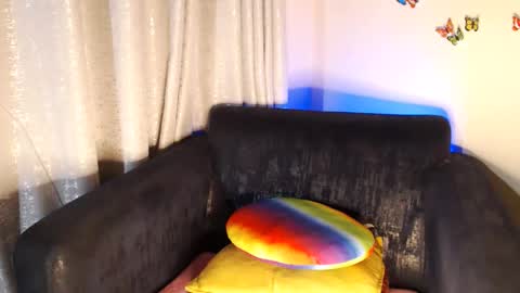 Snapshot of nudeberries515 chatting on 03-11-26, 03:23 nudeberries515 online show from 03-11-26, 03:23