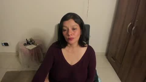 nuit_rose online show from 06-11-26, 02:53