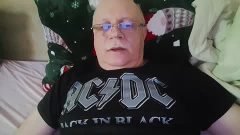 nukiss online show from 04-16-26, 09:21