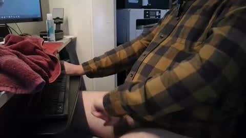 nuttyprof online show from 10-23-25, 05:33