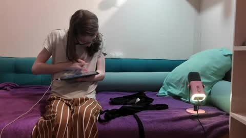 Nuttyowo online show from 04-26-26, 06:16