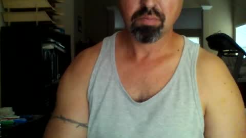 nvrenuff1979 online show from 08-03-26, 11:48