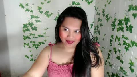 Snapshot of nylecummer chatting on 03-06-25, 12:43 nylecummer online show from 03-06-25, 12:43