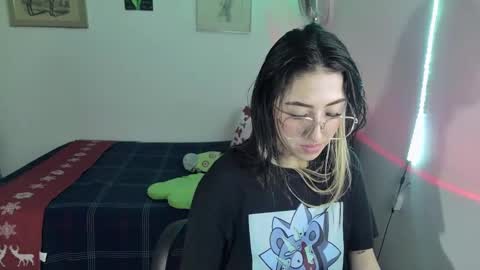 Frida online show from 12-26-24, 02:16