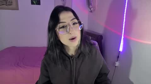 Frida online show from 01-28-25, 06:16