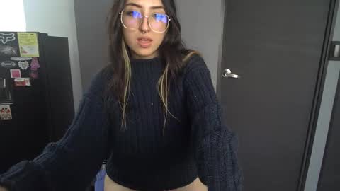 Frida online show from 03-07-25, 02:12