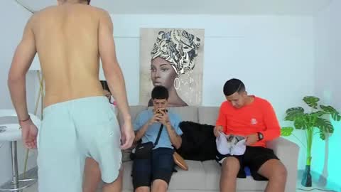 nympho_nathy_sophi online show from 04-28-26, 01:16