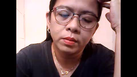 Snapshot of nymphoangel2022 chatting on 02-18-25, 06:04 I am your angel online show from 02-18-25, 06:04