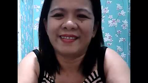 Snapshot of nymphoangel2022 chatting on 01-11-26, 06:29 I am your angel online show from 01-11-26, 06:29