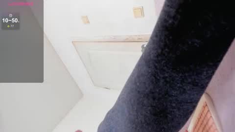 Snapshot of nymphobabee chatting on 03-13-26, 01:34 crystal 3 online show from 03-13-26, 01:34