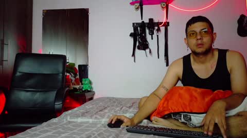 David and Steven Independents online show from 01-26-25, 05:02