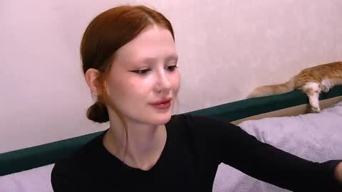 nyra_thira online show from 08-02-26, 11:36
