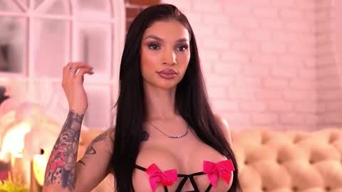 Snapshot of nyssasky chatting on 02-25-26, 06:39 Nyssa online show from 02-25-26, 06:39