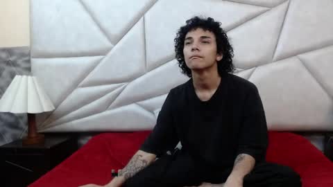 nyx_and_arian online show from 04-14-26, 02:06