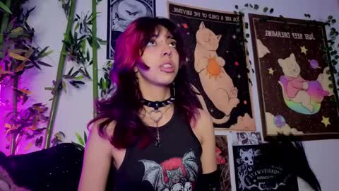   online show from 04-21-26, 01:42