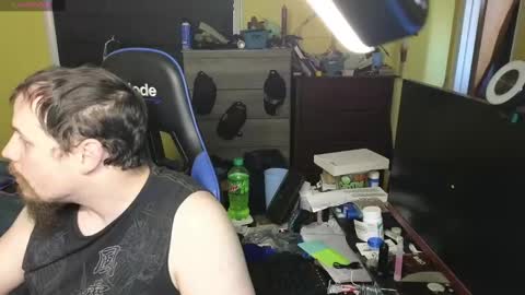 Snapshot of nyx_ulric84 chatting on 01-02-25, 06:45 NYX online show from 01-02-25, 06:45