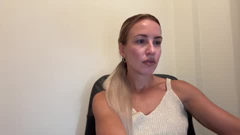 Anastasia online show from 07-25-26, 07:17